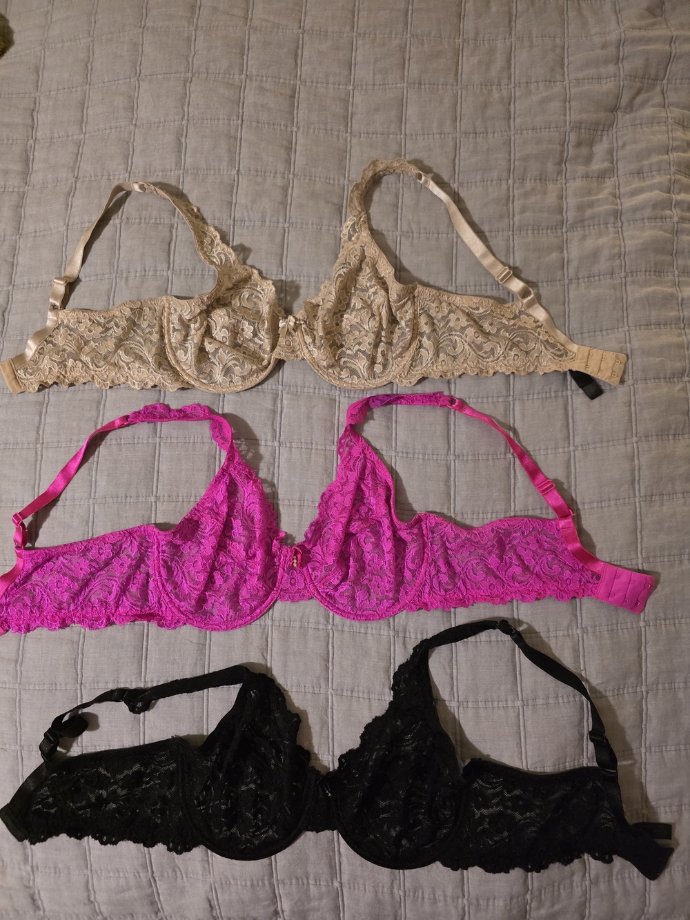 smart & sexy Lace Underwire Bra Set - Beige, Hot Pink, Black